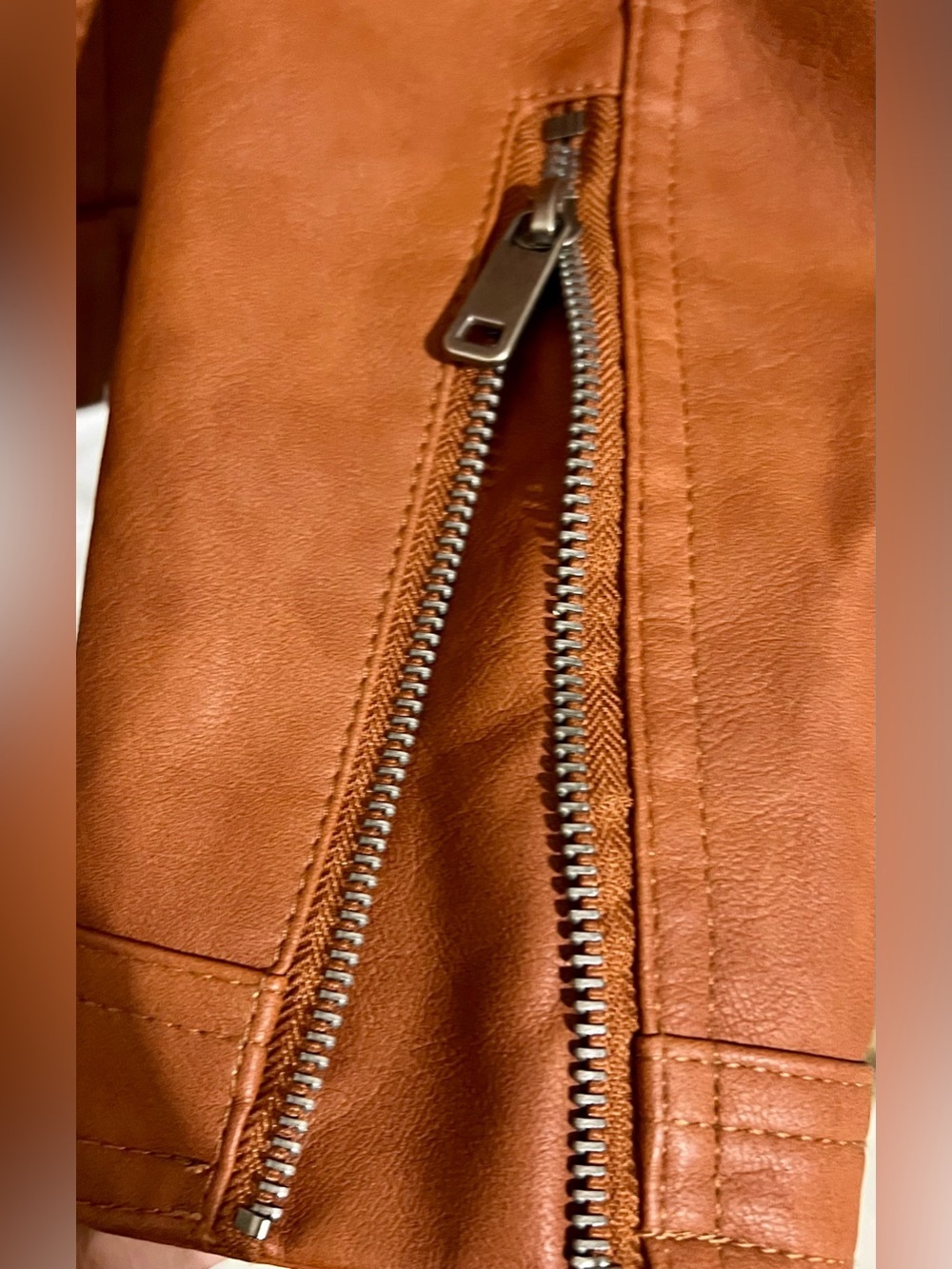 New Women’s NXH Faux Leather jacket with belt (Always A Atep Ahead) - XL - Picture 5 of 8